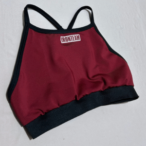 36 Top tiras Vinotinto con pretina negra