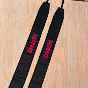 Muñequeras negras crossfit fucsia