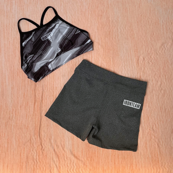Short gris - Top tiras fantasia