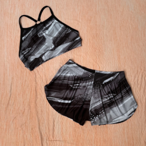 Short Running fantasia con Top tiras fantasia