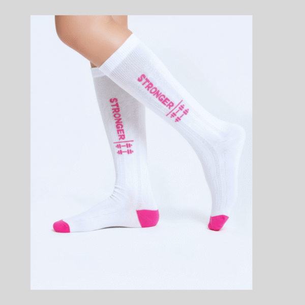 Medias blancas Stronger