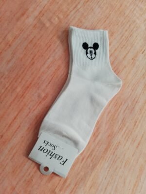 WhatsApp Image 2025-01-15 at 2.35.29 PM Medias blancas Mikey